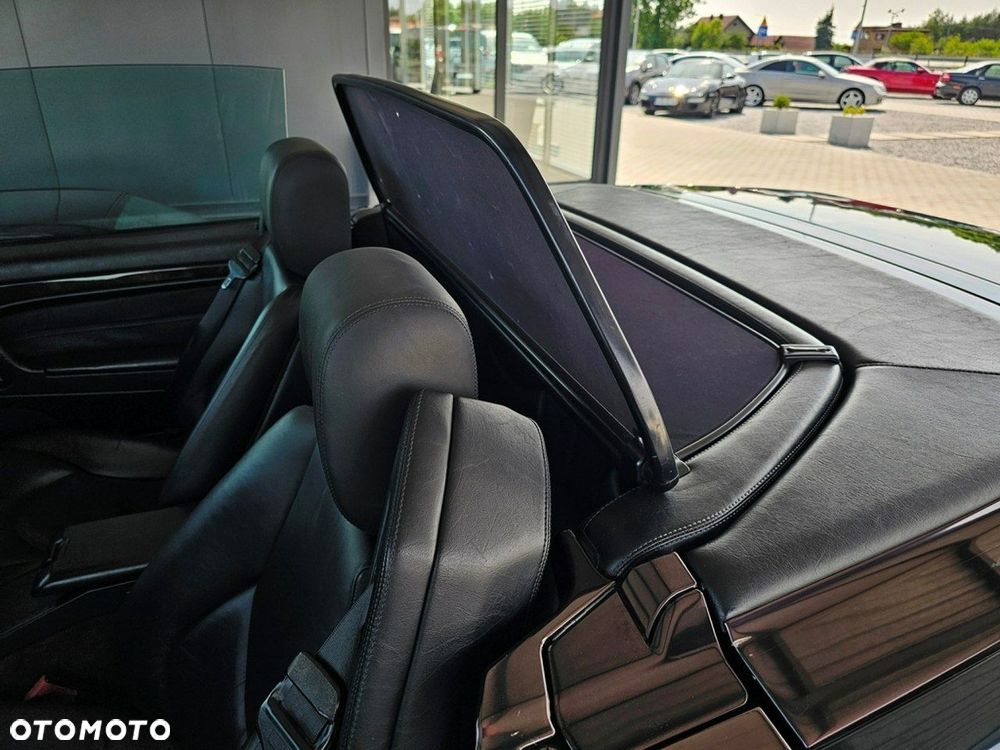 Mercedes-Benz SL - 35