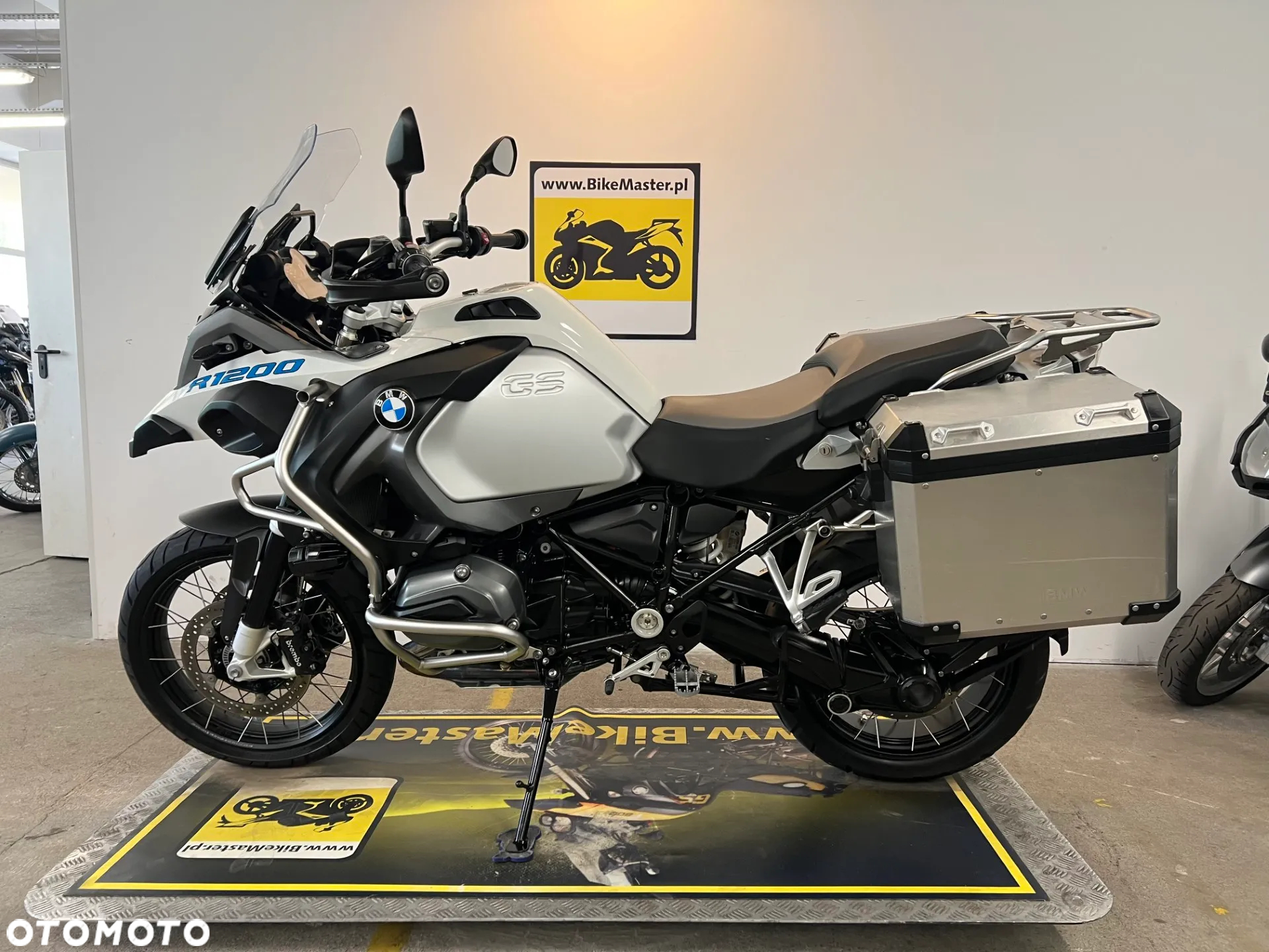 BMW Adventure
