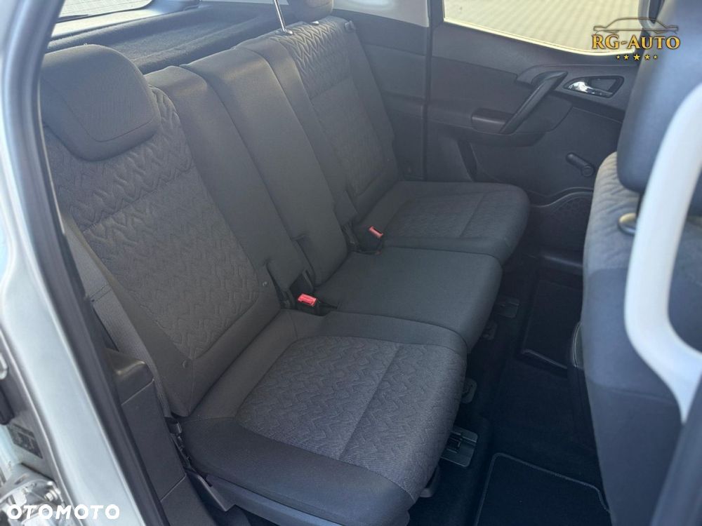 Opel Meriva - 36