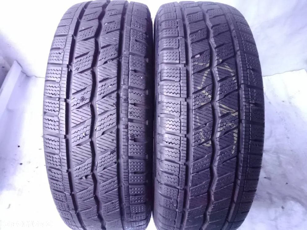 Hankook Winter ICEPT LV 215/65 R16C 109/107T 2021 8.5-9mm - 1