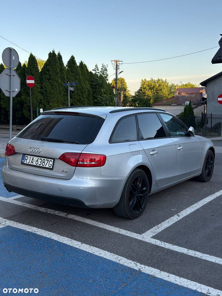 Audi A4 Avant 2.0 TDI Multitronic - 5