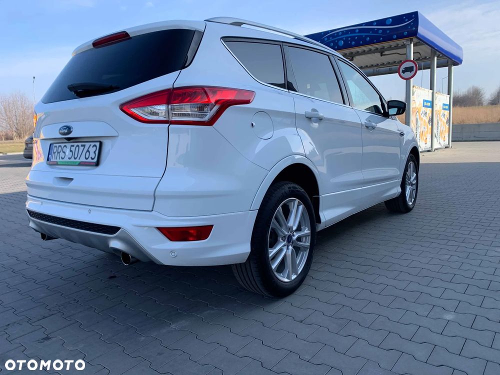 Ford Kuga 1.5 EcoBoost 2x4 Individual - 13