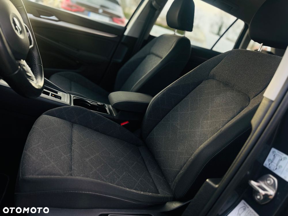 Volkswagen Golf 2.0 TDI SCR DSG IQ.DRIVE - 10