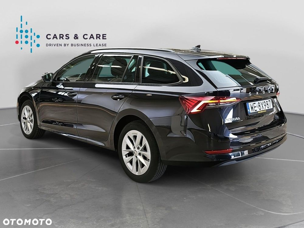 Skoda Octavia 2.0 TDI Ambition DSG - 23