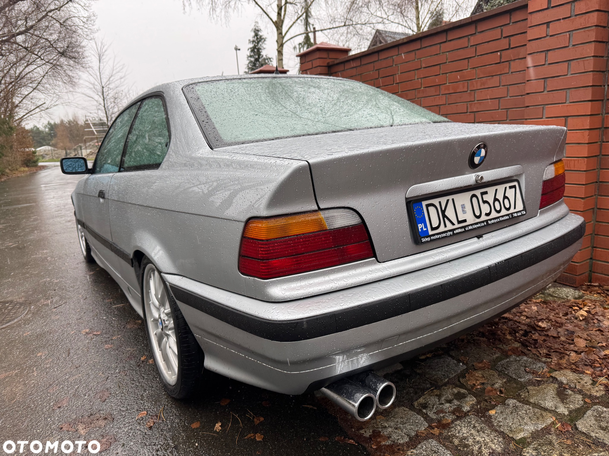 BMW Seria 3 325i - 7