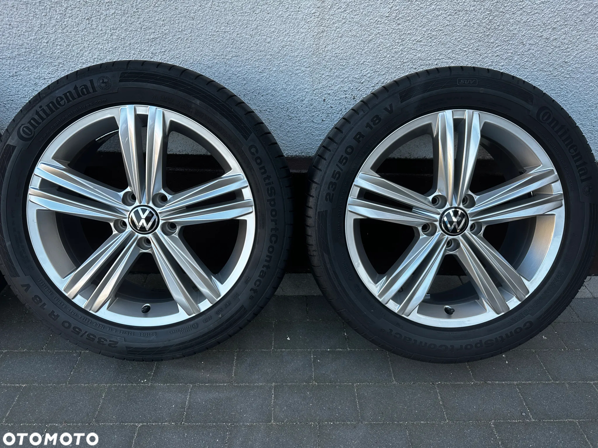 235 50 18 / Vw Tiguan 5NA AUDI Q3 8U0  / CONTINENTAL / r-LINE!!! - 4