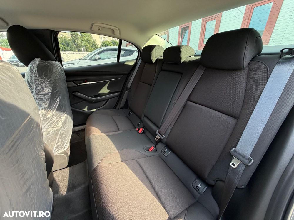 Mazda 3 e-Skyactiv X186 AT MHEV Exclusive-Line - 11