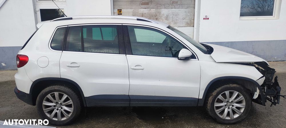 Dezmembrez volkswagen Tiguan 2.0 cod CBAB automata in 6 T JBG cod LB9A - 8