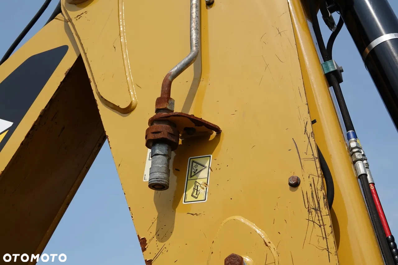 Caterpillar 432 F2 / KOPARKO-ŁADOWARKA / 2019 ROK  / KOMPLET ŁYŻEK - 21