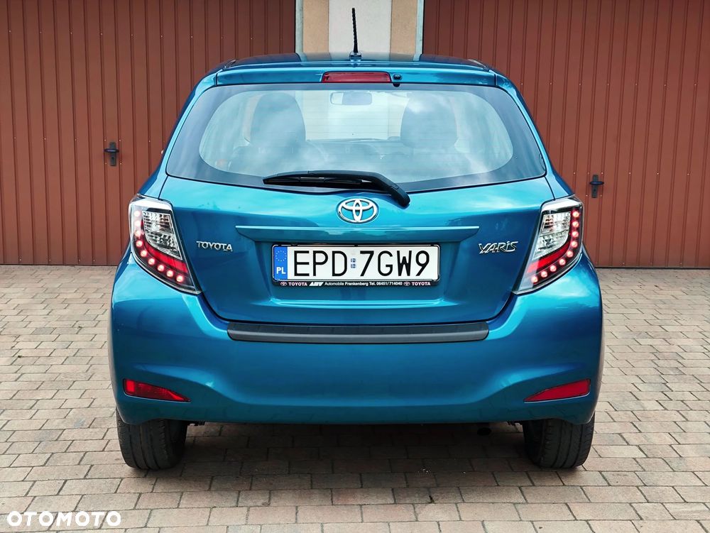 Toyota Yaris 1.33 VVT-i Executive - 15