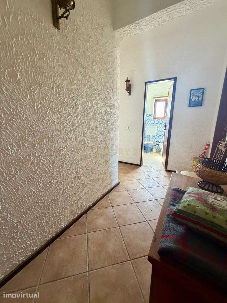 Apartamento T1 | Santa Cruz | 500 metros da Praia - Grande imagem: 5/15