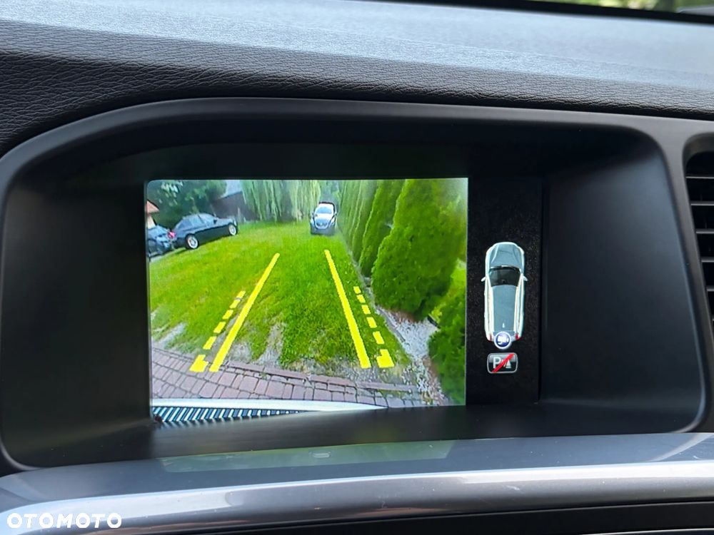 Volvo V60 D3 Momentum - 31