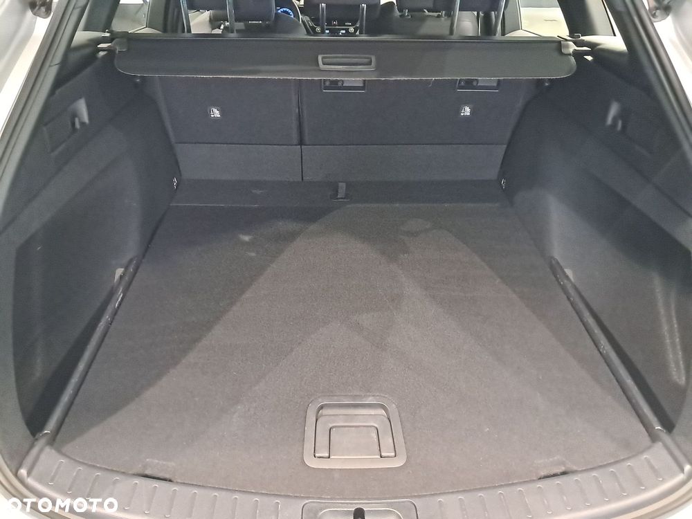 Toyota Corolla 1.8 Hybrid Comfort - 11