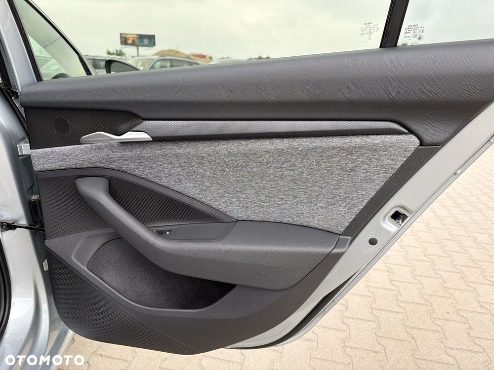 Skoda Superb 1.5 TSI mHEV Drive DSG - 20