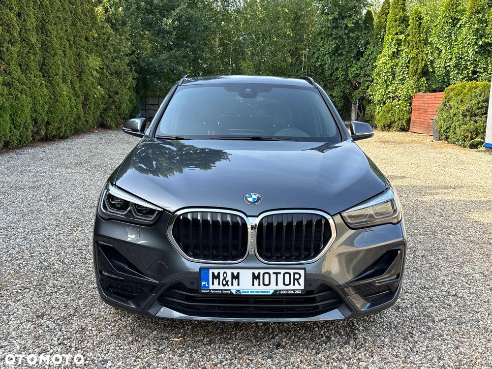 BMW X1 sDrive18d Sport Line - 1