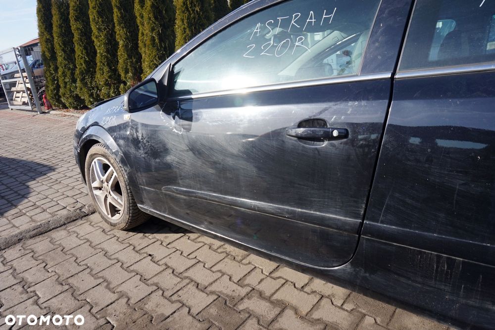 DRZWI PRZEDNIE LEWE ASTRA III H 3D HB Z20R  CZARNY OPEL 2004-2006 - 2