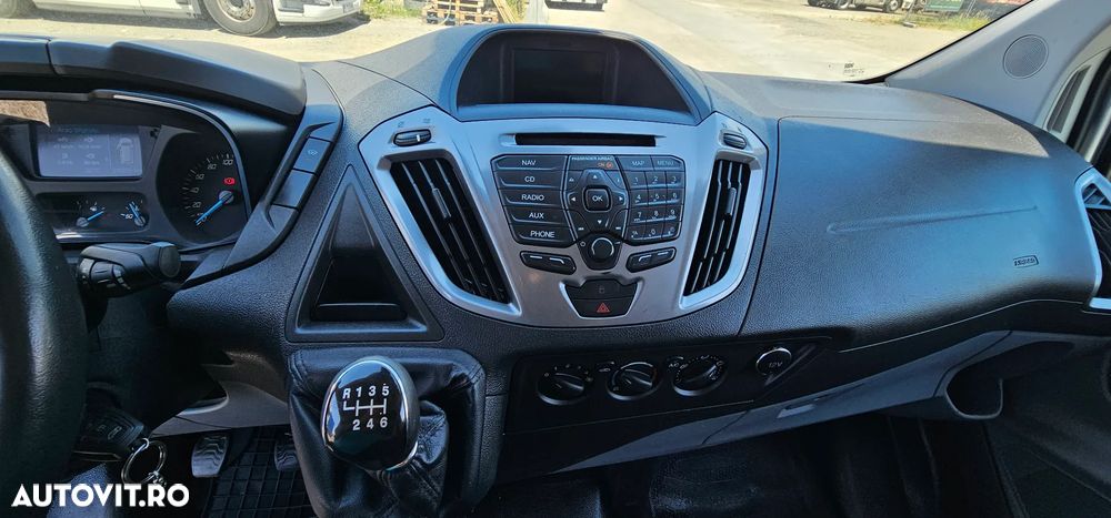 Ford Transit Custom - 11