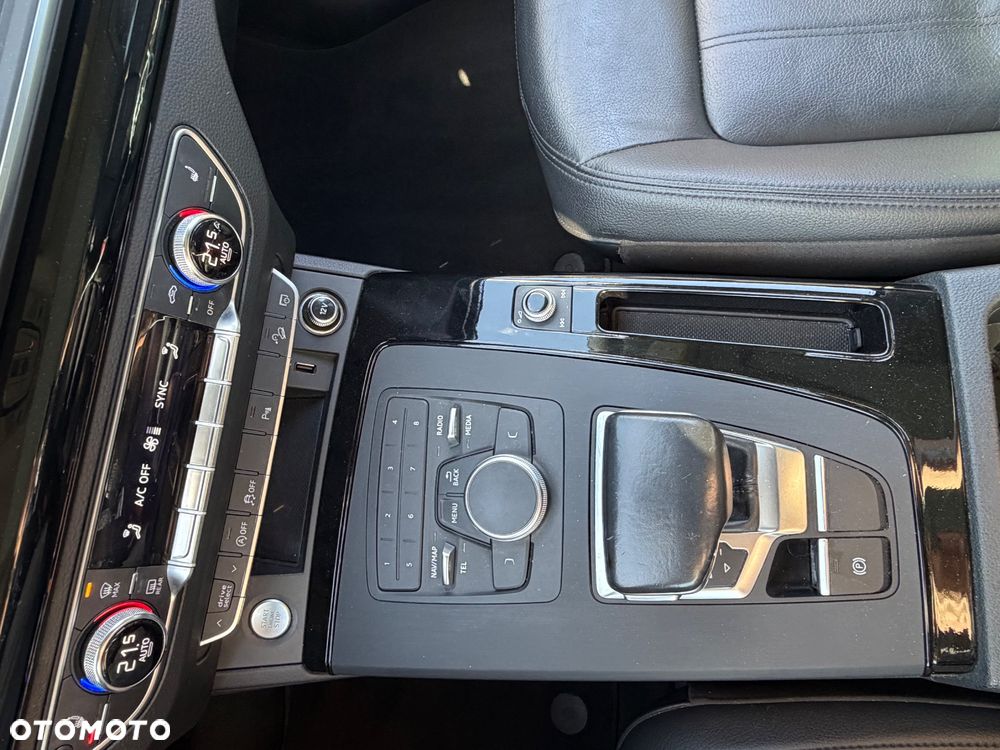 Audi Q5 45 TFSI quattro S tronic design - 20
