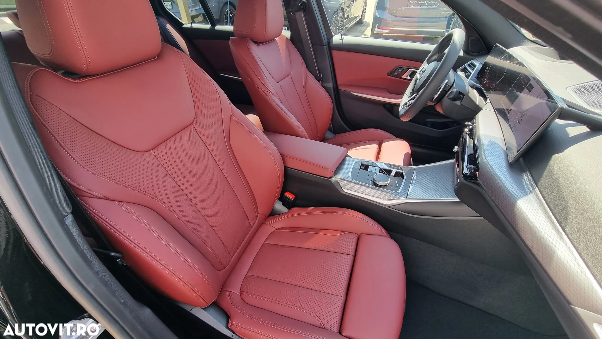 BMW Seria 3 330i xDrive AT - 10