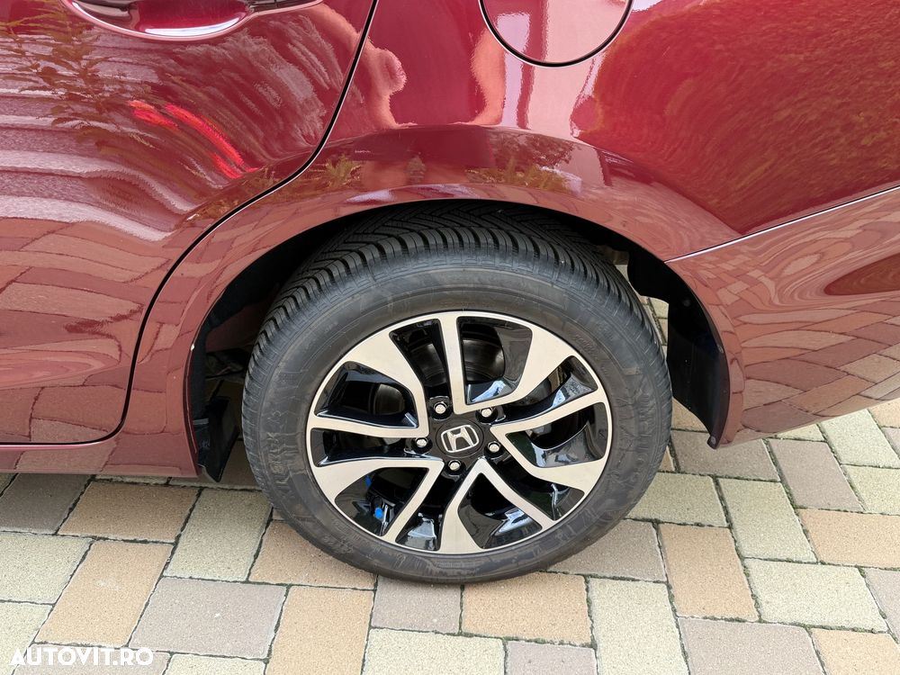 Honda Civic 1.8 AT ES - 3