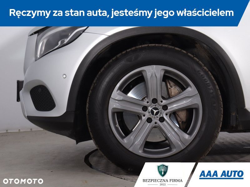 Mercedes-Benz GLC - 16