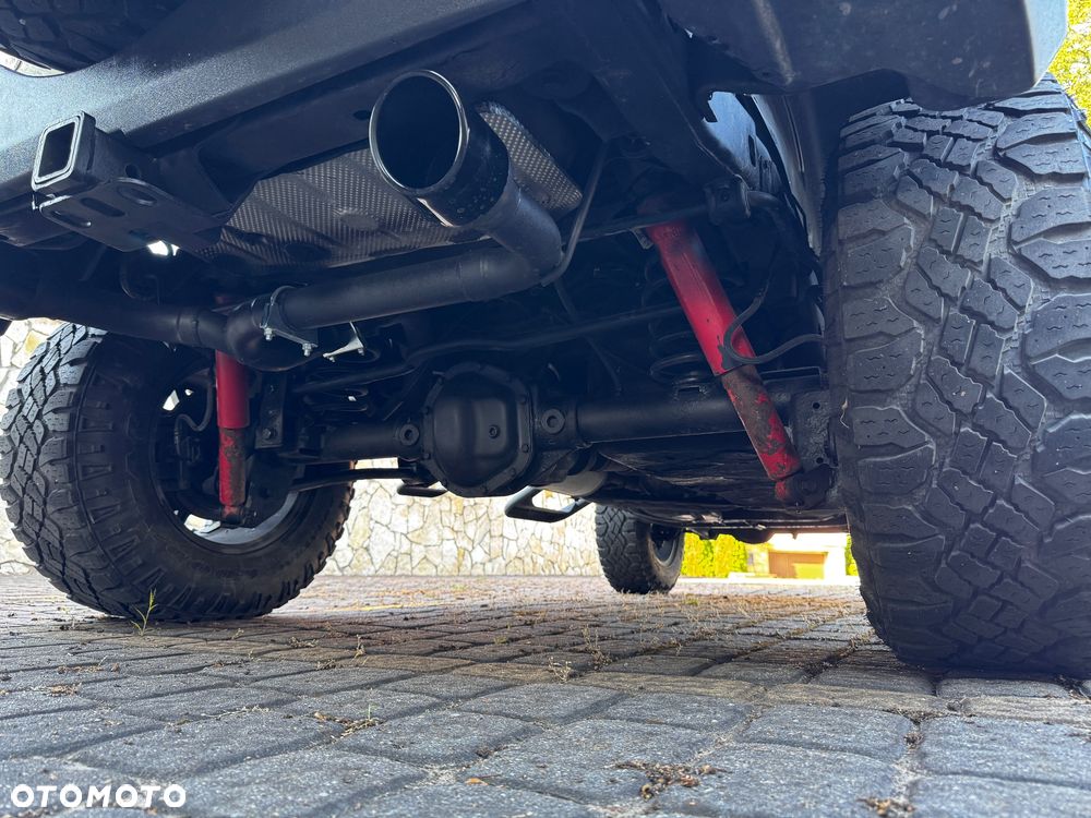 Jeep Wrangler 3.6 Unlim Sahara - 36