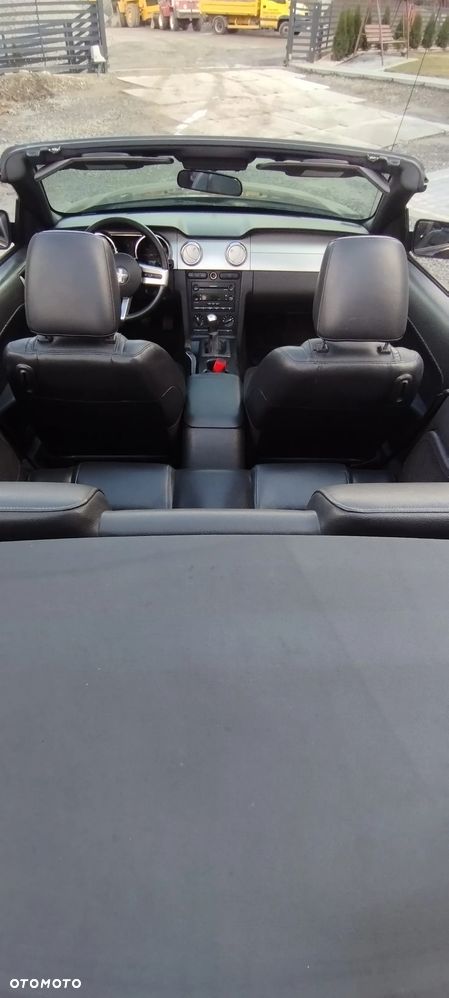 Ford Mustang 4.0 V6 - 11