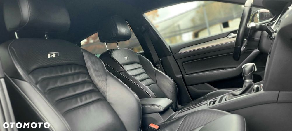 Volkswagen Arteon 2.0 TDI Bi-Turbo SCR 4Mot R-Line Edition DSG - 23
