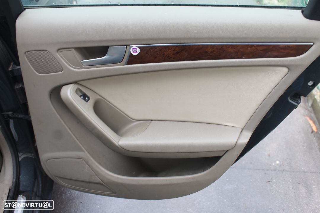 Audi A4 de 2008 - 14