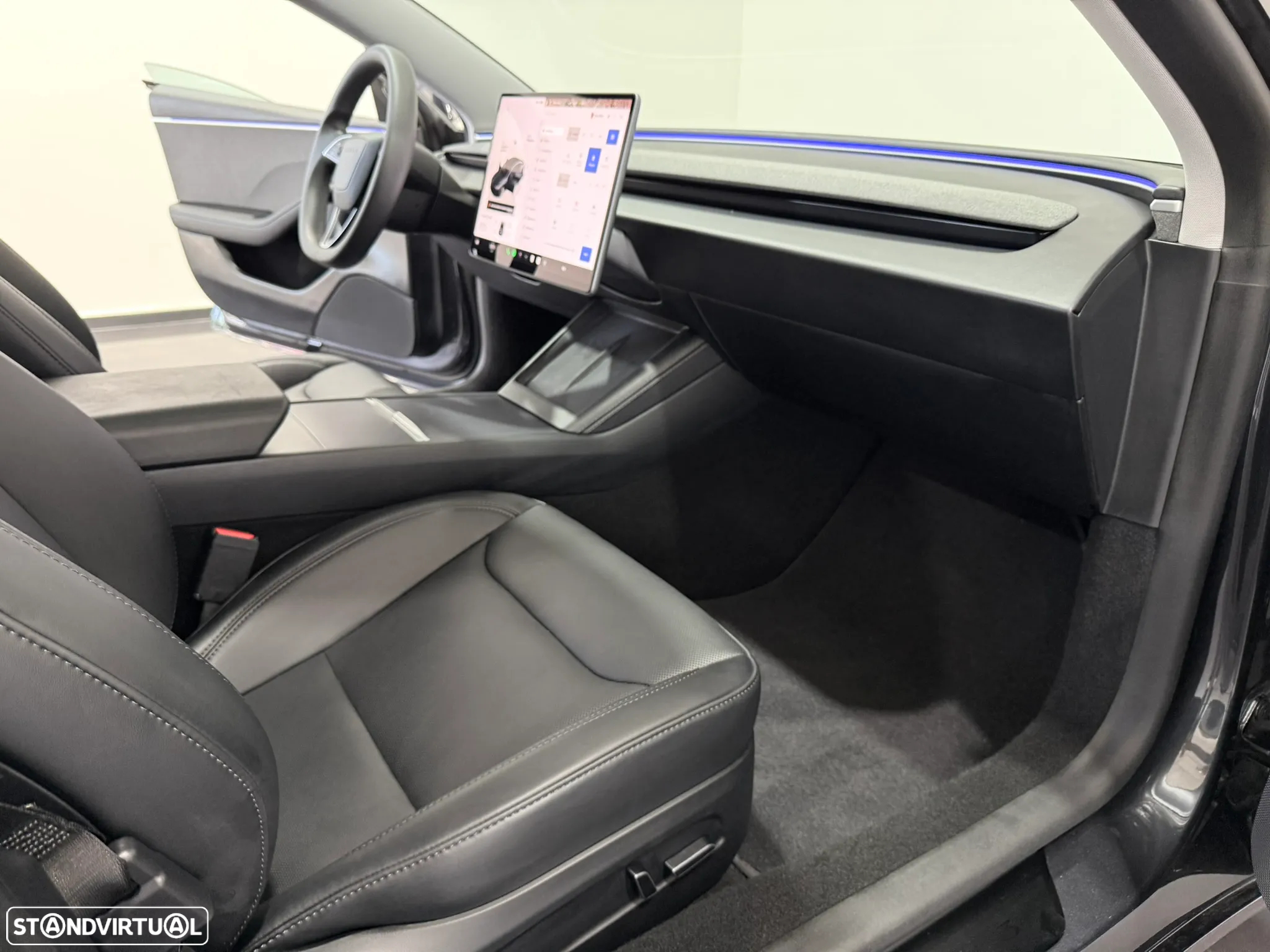 Tesla Model 3 Tração Traseira - 30