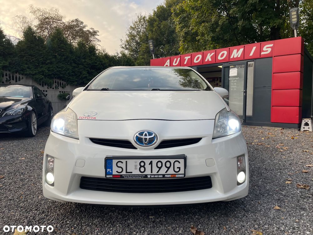 Toyota Prius - 8