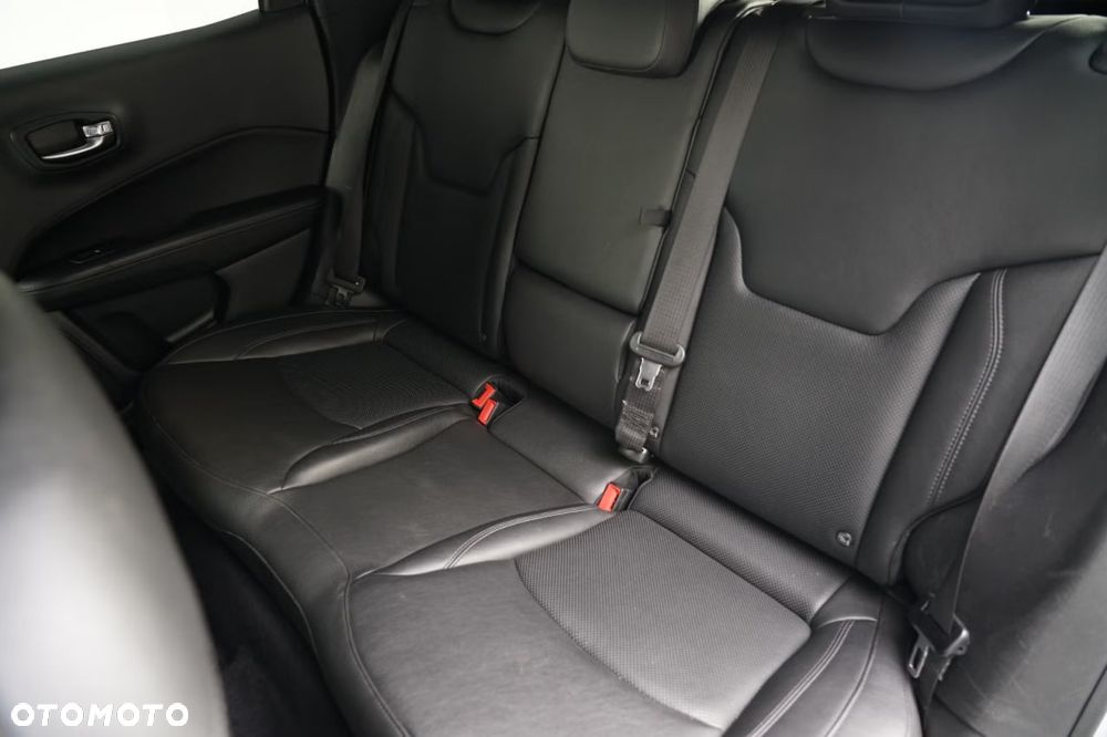 Jeep Compass 1.3 T4 4xe Automatik S - 8