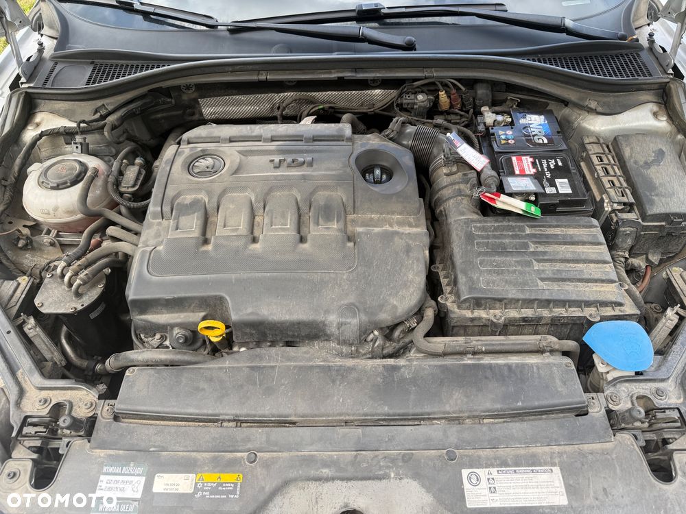 Skoda Superb 2.0 TDI Ambition DSG7 - 14