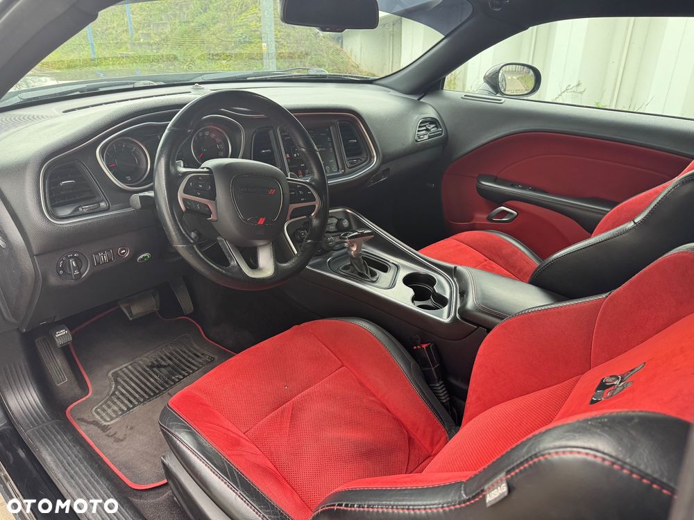 Dodge Challenger Automatik SRT 392 - 18