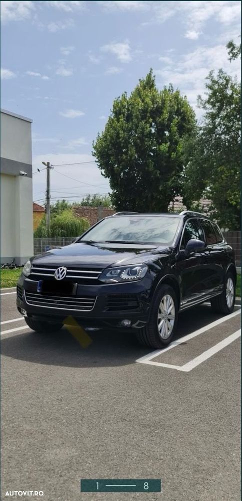 Volkswagen Touareg - 1