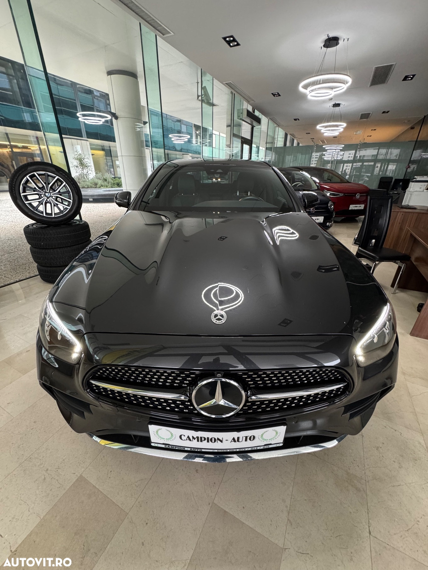 Mercedes-Benz E 300 4Matic 9G-TRONIC AMG Line - 7