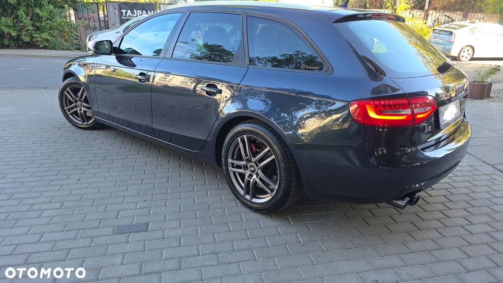 Audi A4 Avant 2.0 TDI - 25
