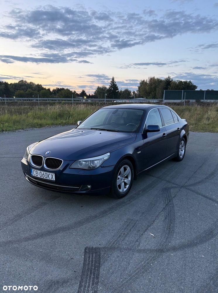 BMW Seria 5 520d - 5