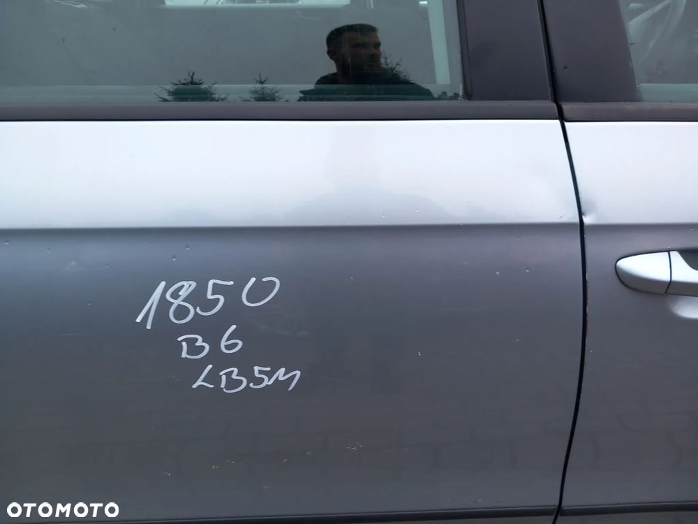 VW PASSAT B6 DRZWI PRAWE TYLNE PRAWY TYŁ KOMBI KOLOR: LB5M - 3