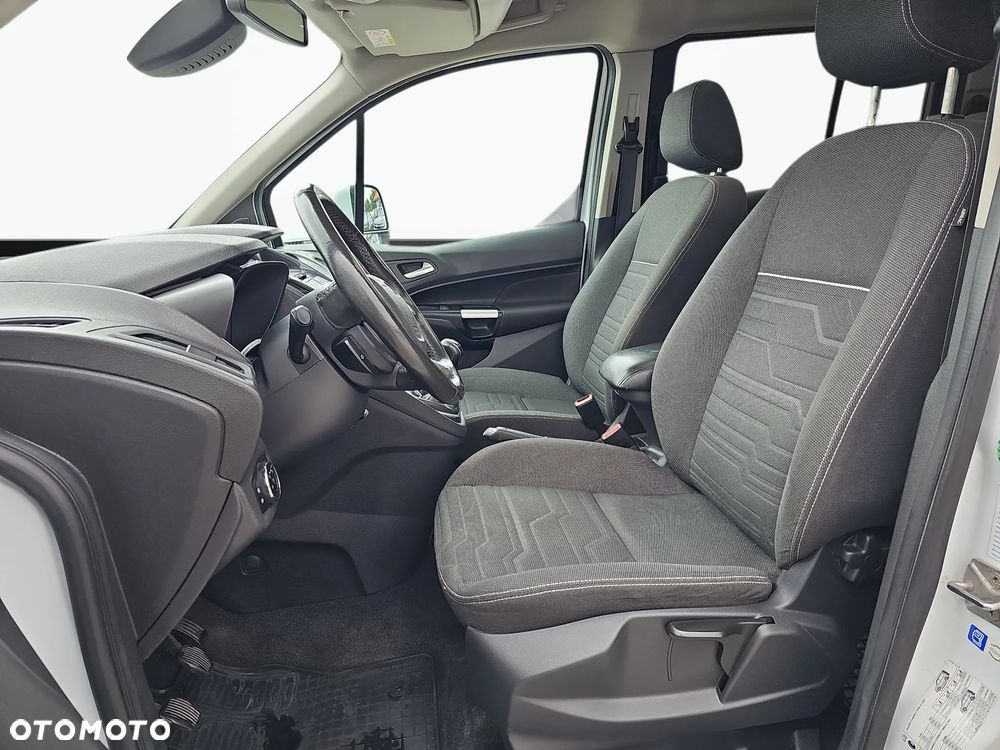 Ford Tourneo Connect 1.5 TDCi Titanium - 10