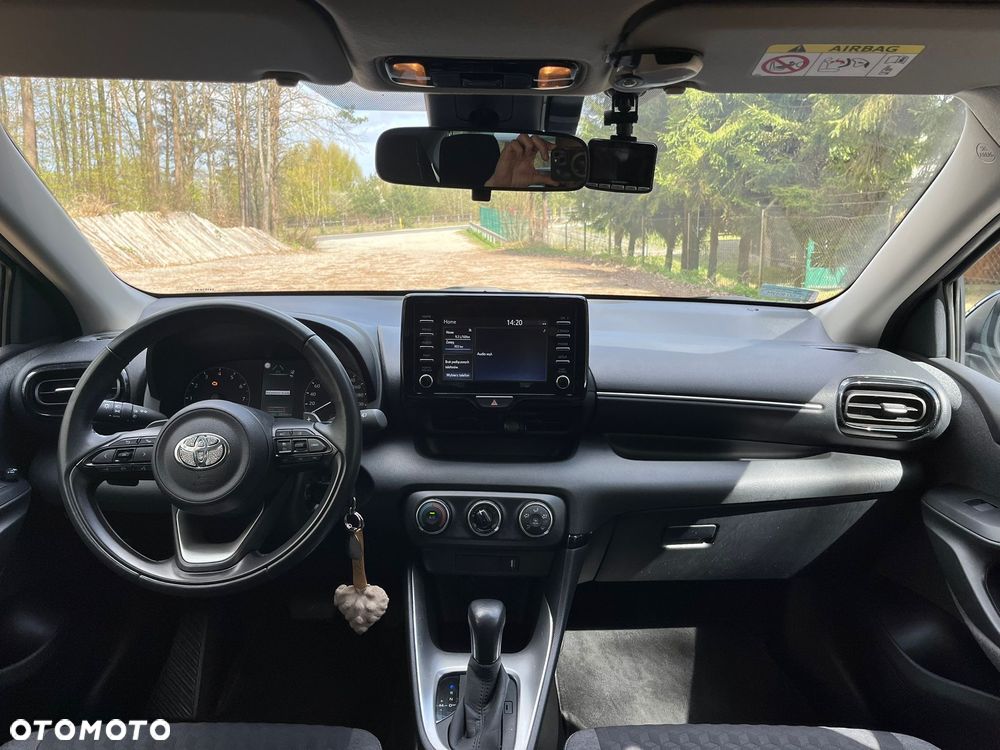 Toyota Yaris 1.5 Comfort CVT - 9