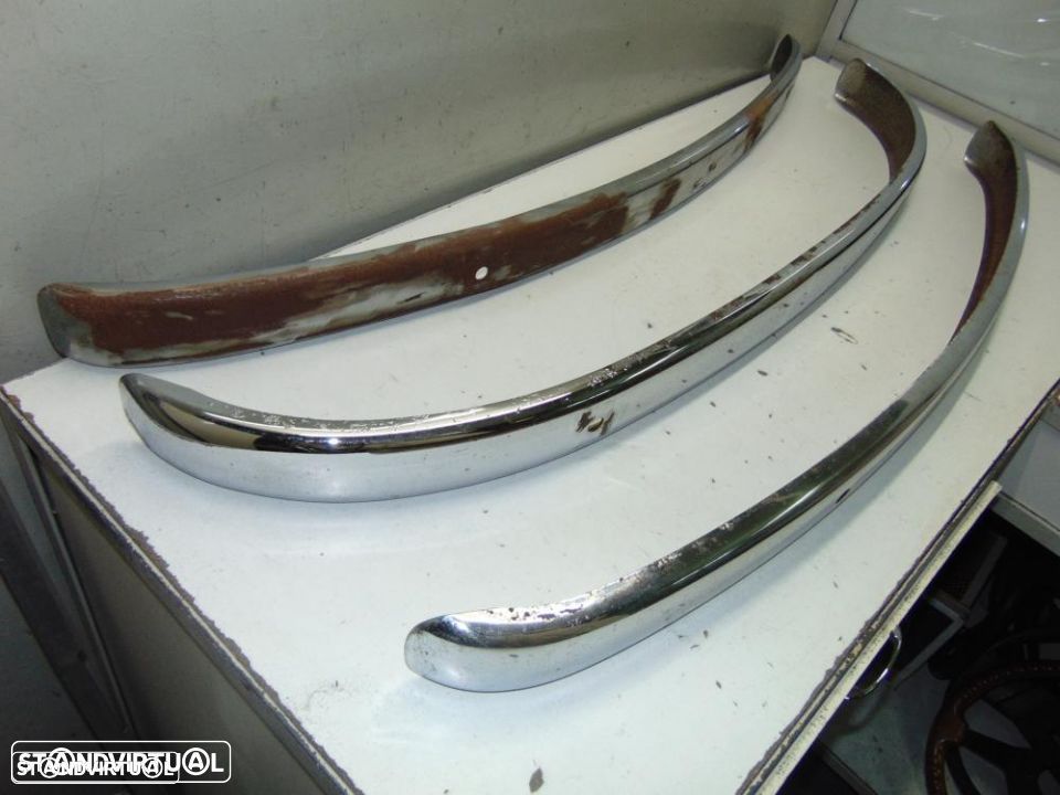 Fiat 600 pára-choques - 2