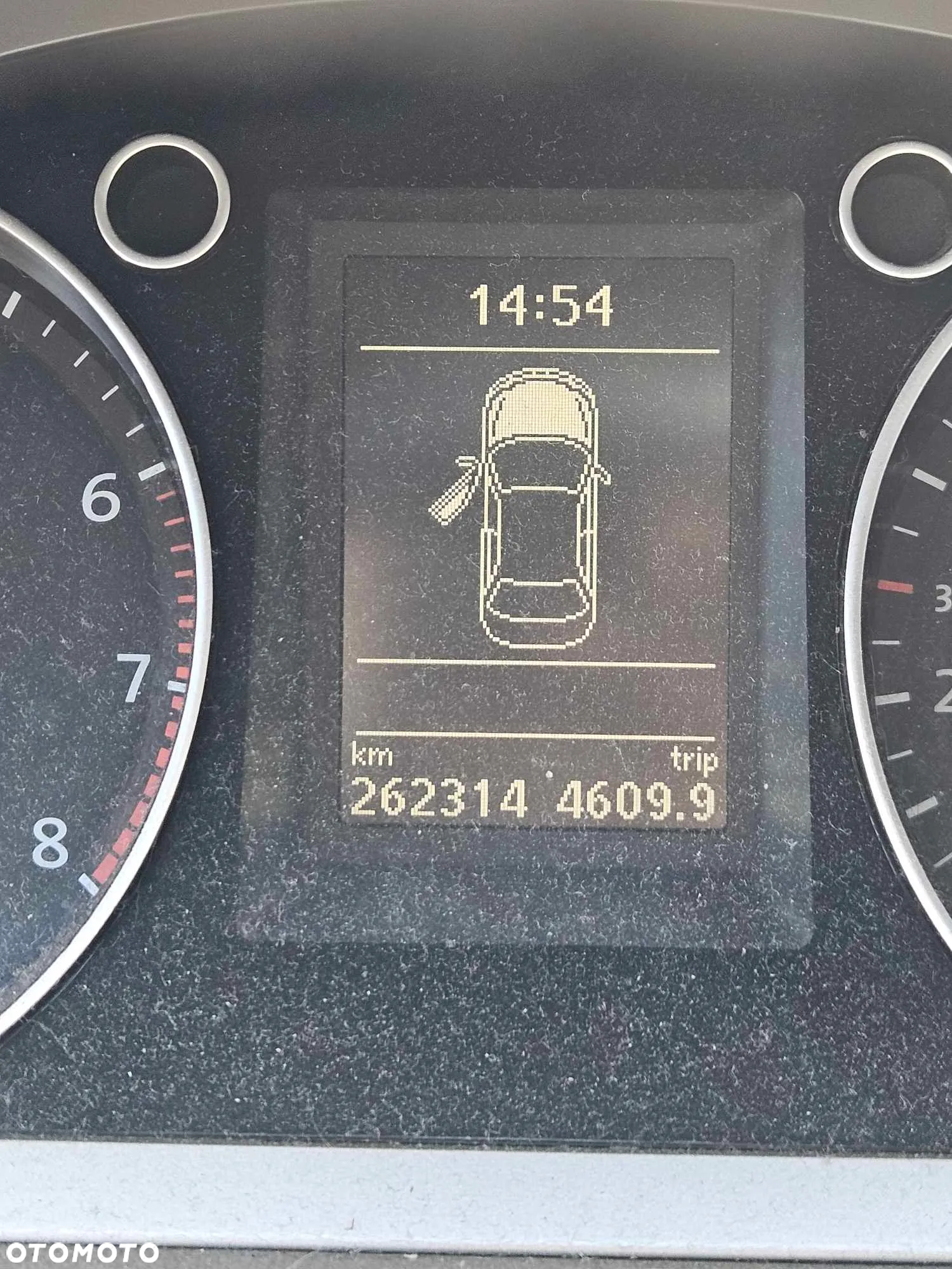 Volkswagen Passat - 2