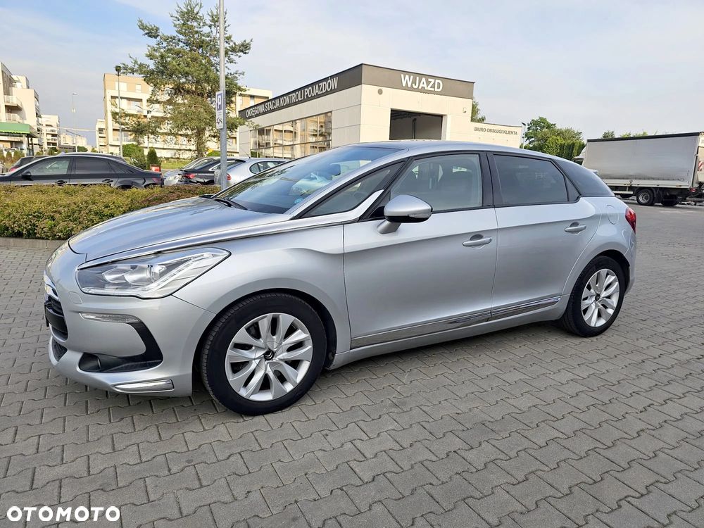 Citroën DS5 2.0 HDi SportChic - 2