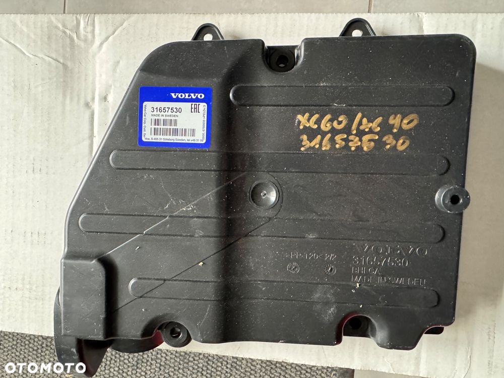 Volvo obudowa komputera 31657530 - 1