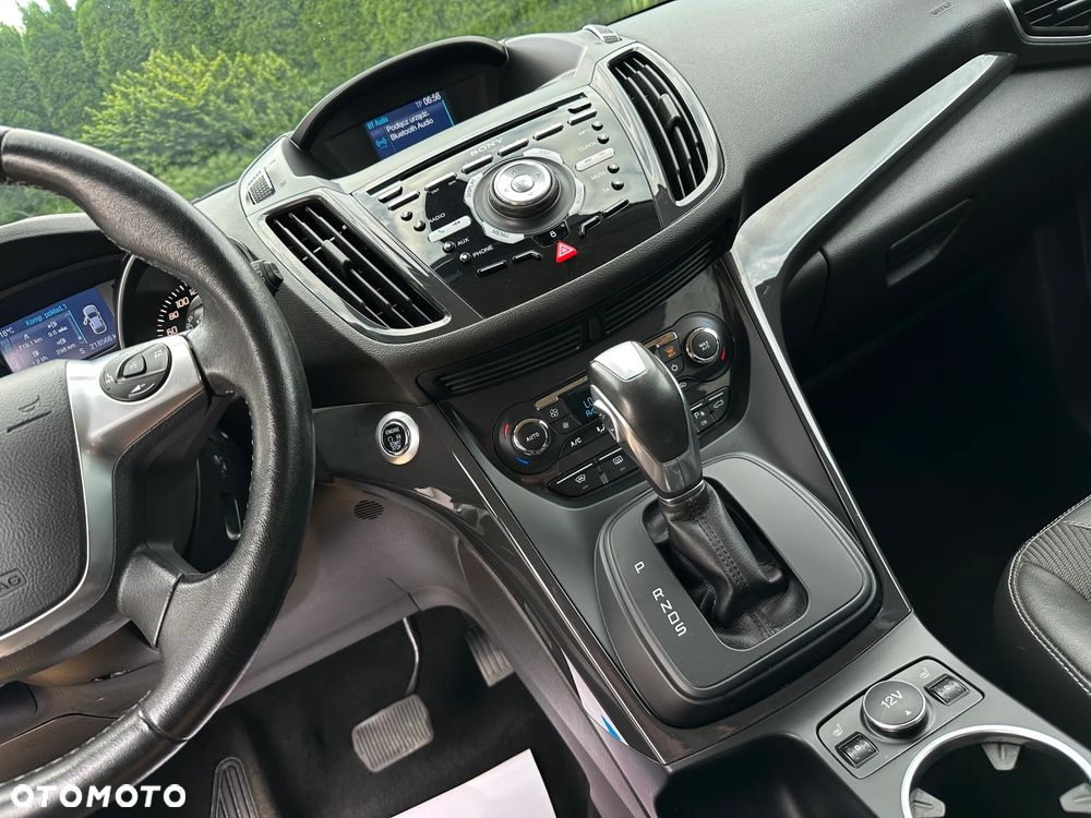 Ford Kuga - 4