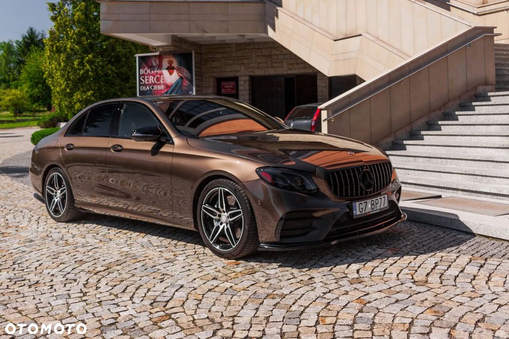 Mercedes-Benz Klasa E 43 AMG 4Matic 9G-TRONIC - 4