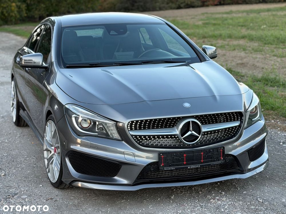Mercedes-Benz CLA 180 7G-DCT AMG Line - 22