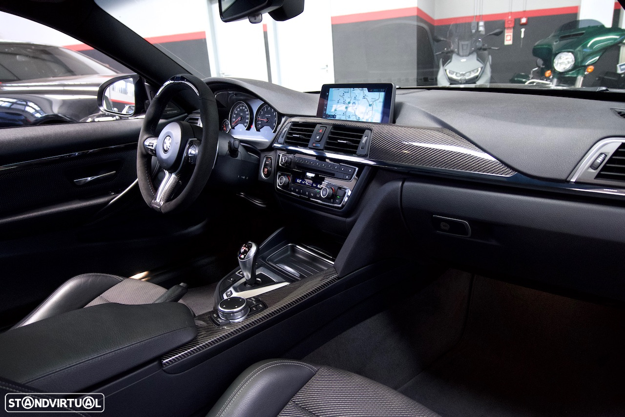 BMW M4 Coupe DKG - 29