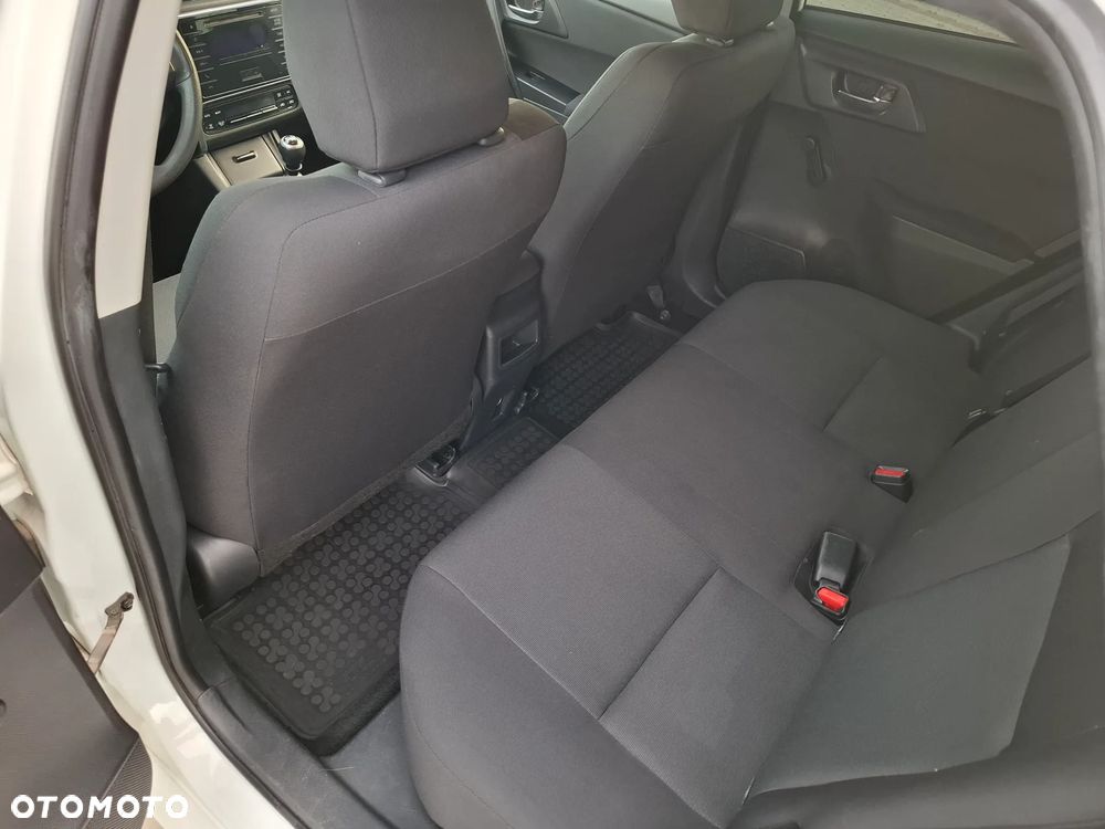 Toyota Auris 1.6 Comfort - 10